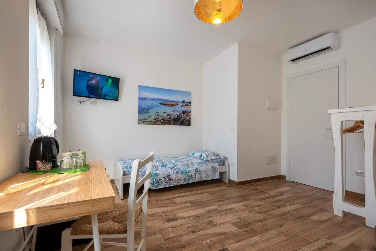 Dery Alghero Holiday Rooms 外观 照片